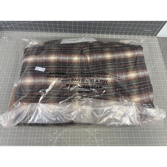 Dakota Grizzly Brown Plaid Lined Hoodie New Sz. M - Picture 2 of 6